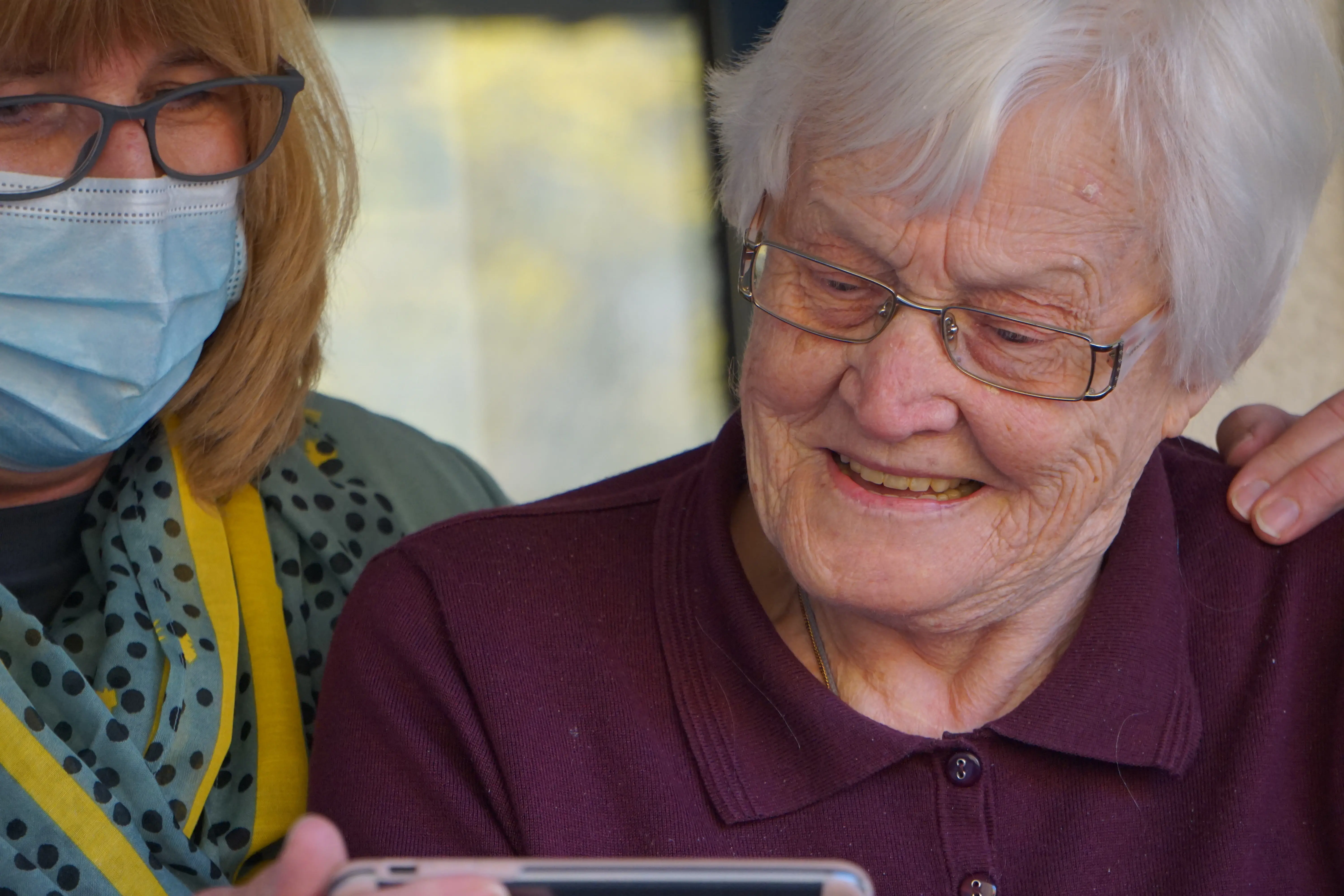 Free workshop hosted by Family Service League: Learn about the Rights of Long Term Care Residents